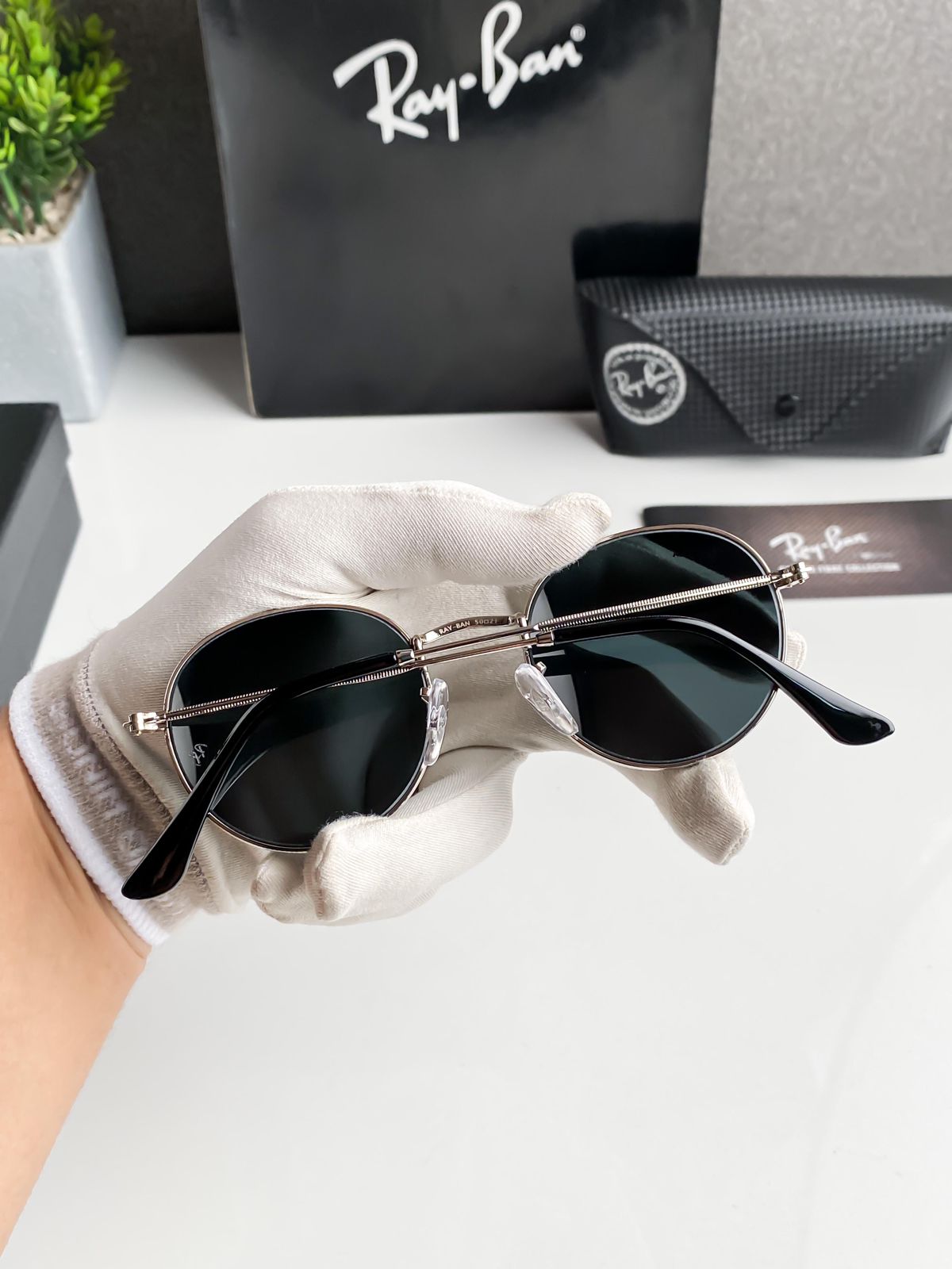 Ray Ban  Sunglass