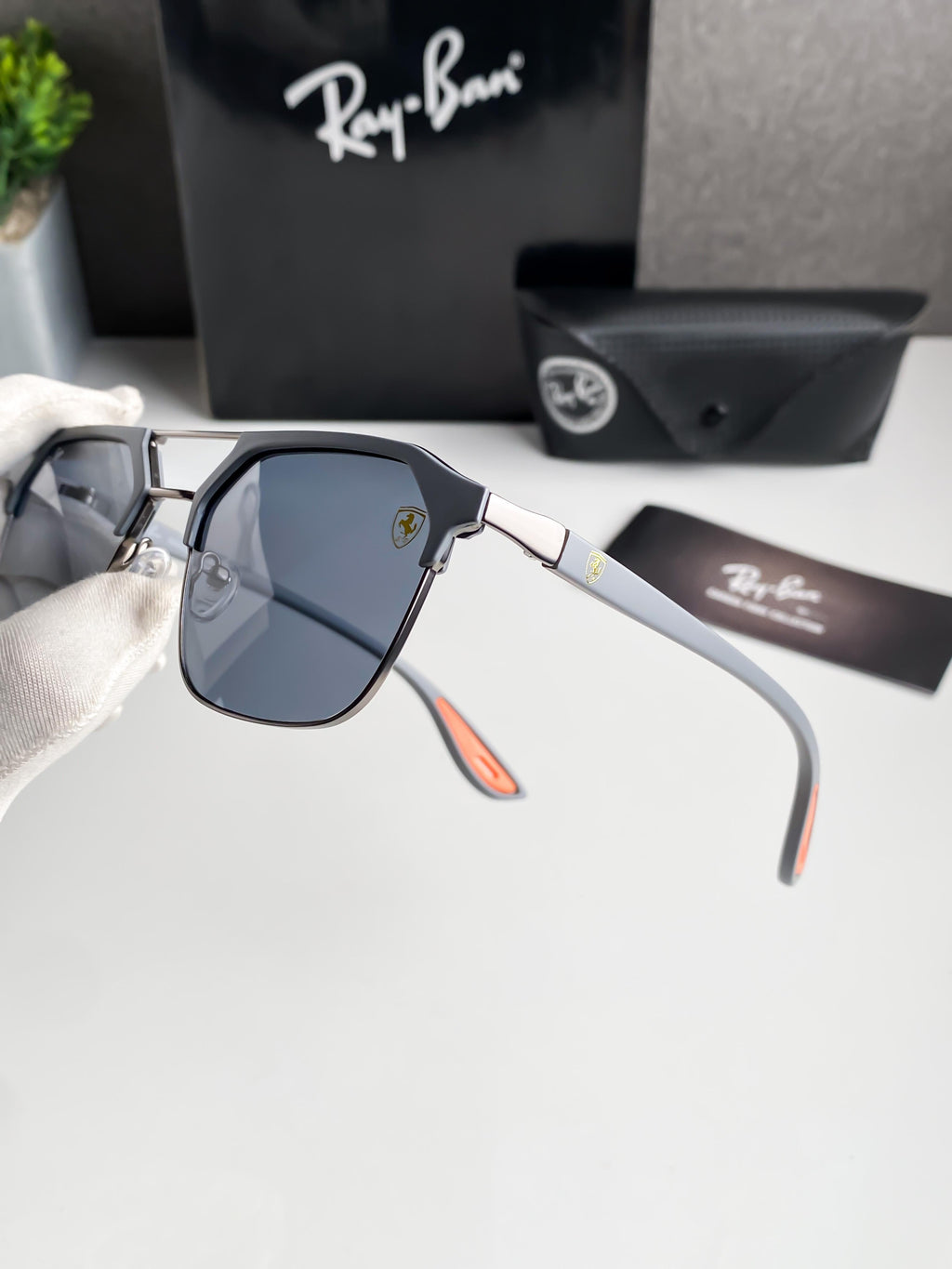Ray Ban  Sunglass